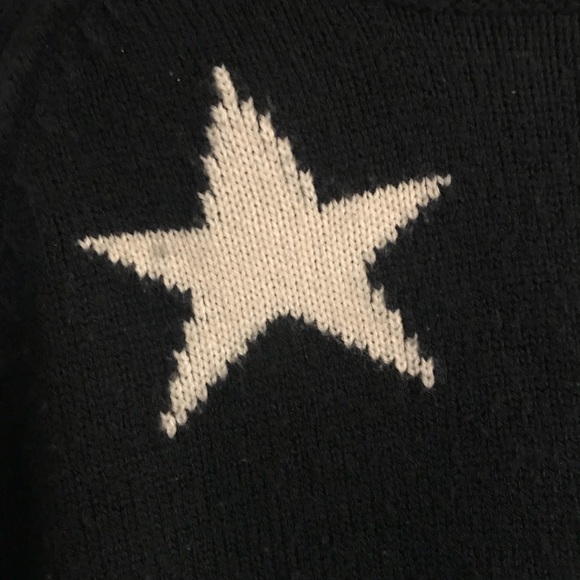 New Look Star Print Sweater 💫 - Picture 6 of 6